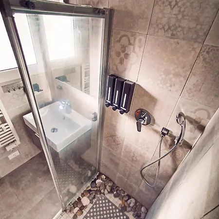 Beachfront Apartamento Rocabruna
